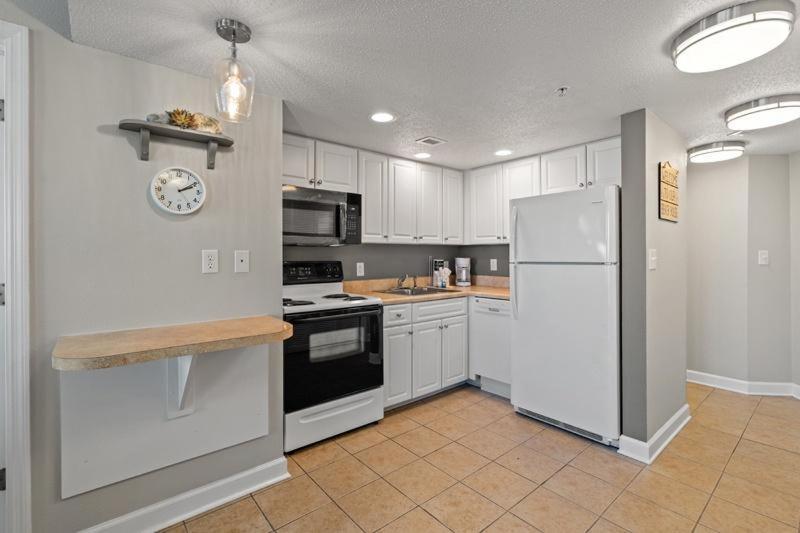 New Holiday Sands 511 Pools, Wifi, 2Br Oceanfront Villa Myrtle Beach Ngoại thất bức ảnh